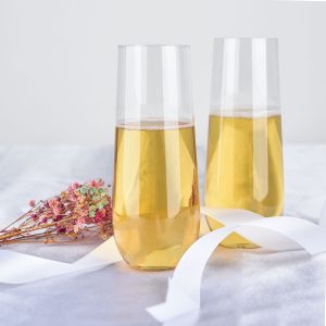 12 Pack Plastic Champagne Flutes in Clear, Reusable Lightweight Champagne Glass 9oz